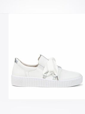 Gabor Waltz Sneaker NWOT Size 9.5